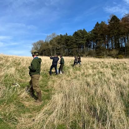 George Elliott instructing a group at Elliott Clays, Birkhill Castle Estate